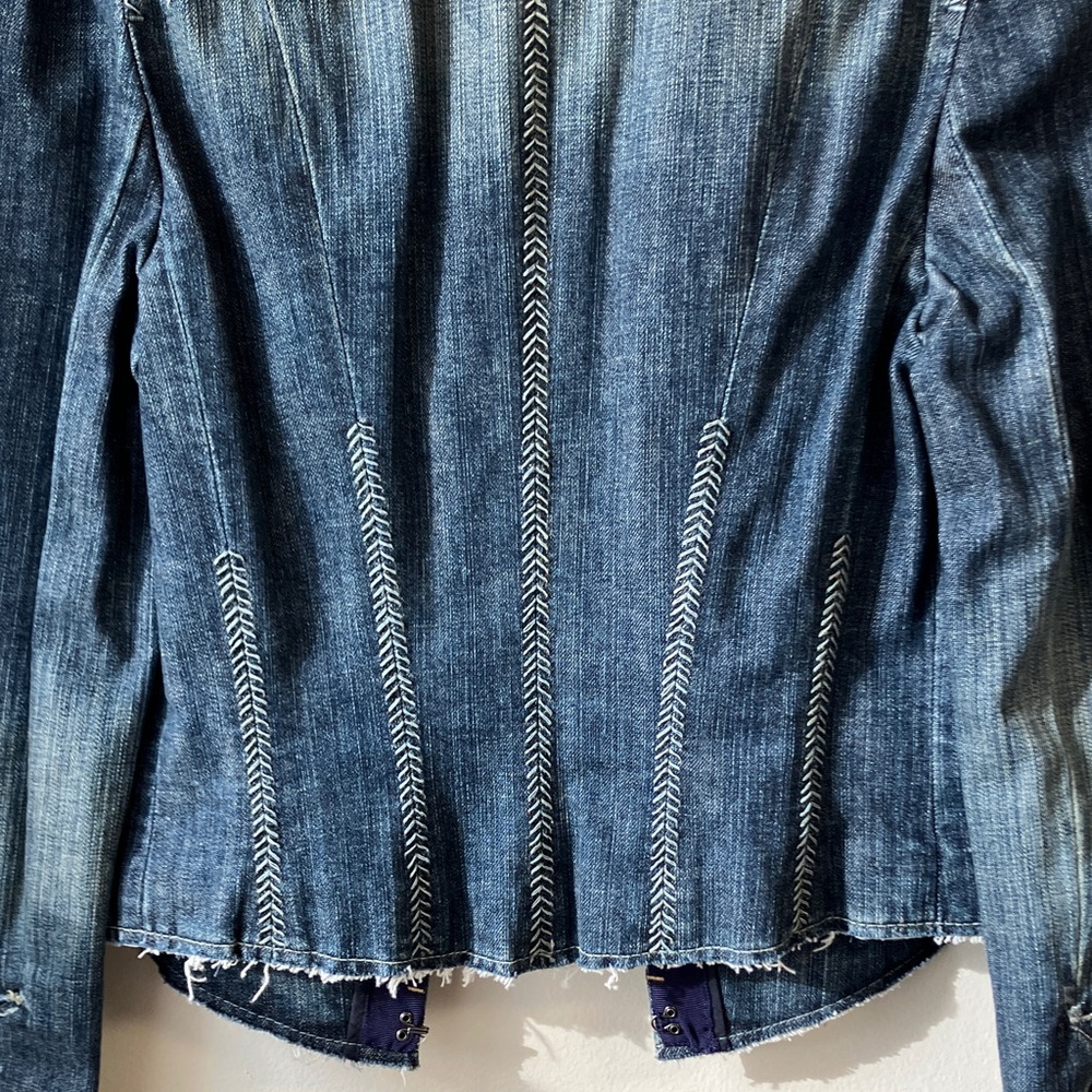 Elie Tahari Denim Jacket with Embroidered Details - Picture 10 of 15